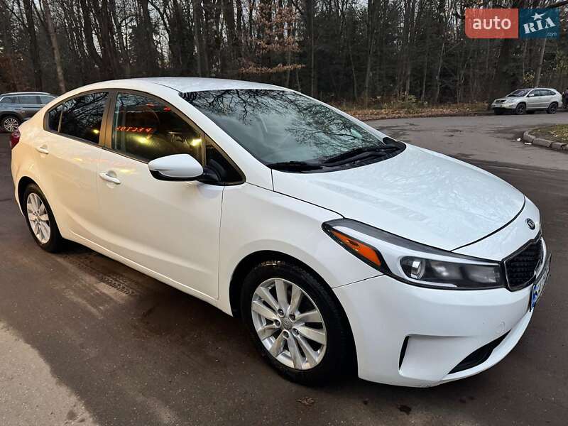 Седан Kia Forte 2016 в Трускавце