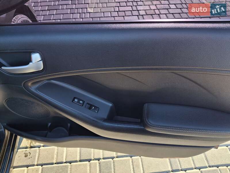 Седан Kia Forte 2017 в Кропивницком