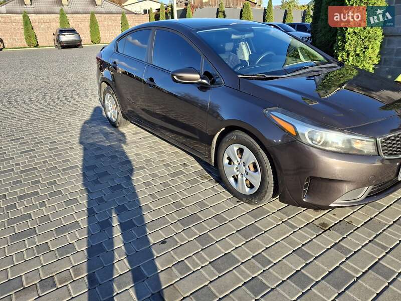 Седан Kia Forte 2017 в Кропивницком