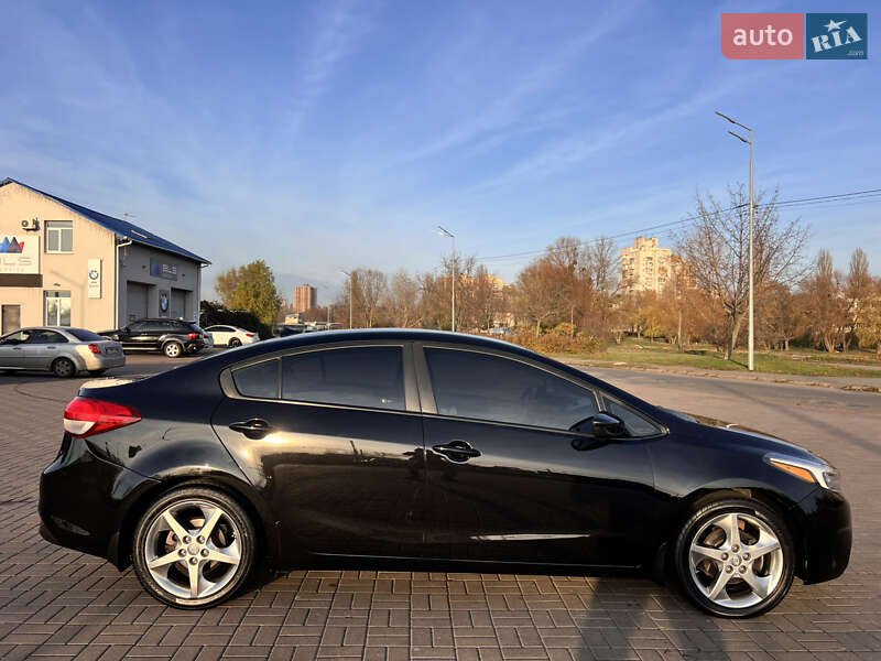 Седан Kia Forte 2018 в Киеве фото 7 Седан Kia Forte 2018 в Киеве