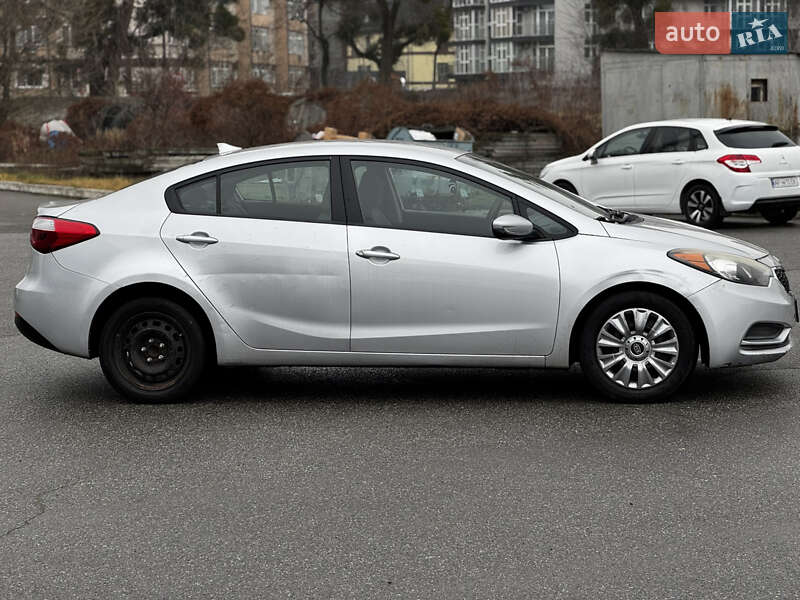 Седан Kia Forte 2014 в Киеве