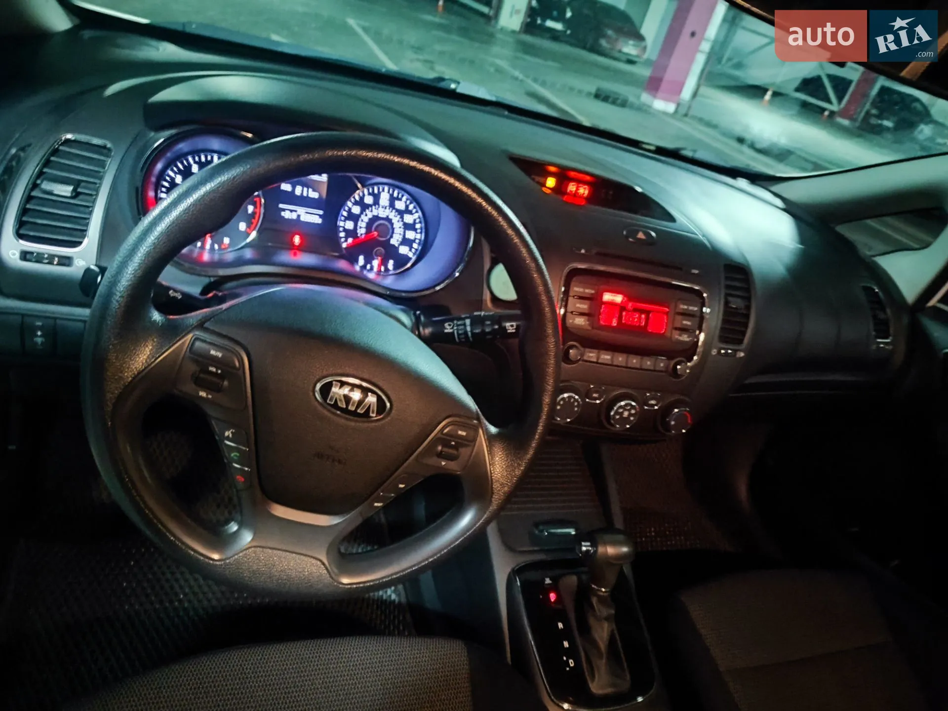 2016 Kia Forte - мініатюра 17