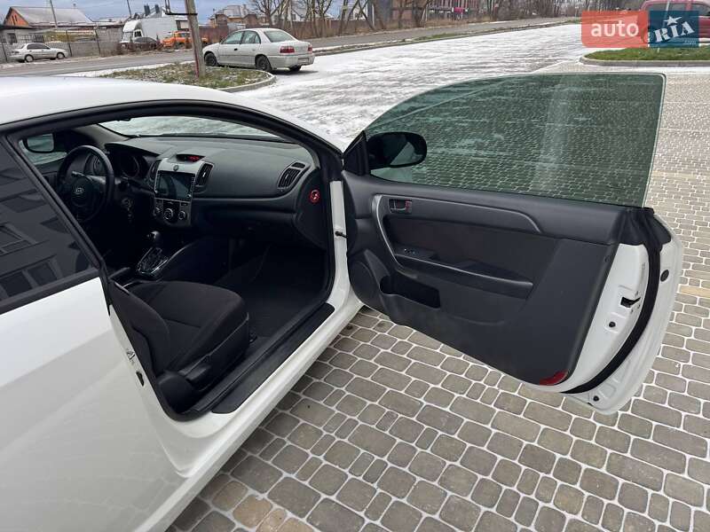 Купе Kia Forte 2011 в Виннице фото 45 Купе Kia Forte 2011 в Виннице