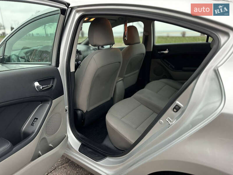 Седан Kia Forte 2014 в Умани фото 8 Седан Kia Forte 2014 в Умани