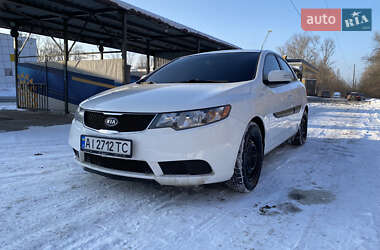 Седан Kia Forte 2010 в Києві