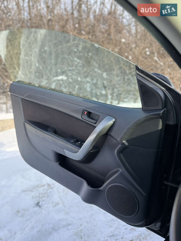 Купе Kia Forte 2011 в Харькове