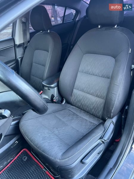 Седан Kia Forte 2015 в Киеве