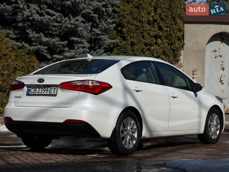 Седан Kia Forte 2013 в Прилуках