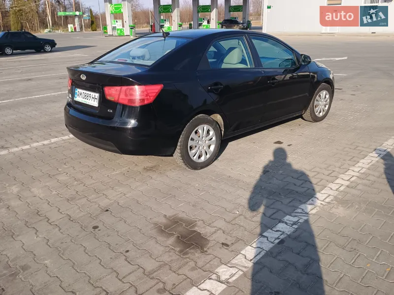Kia Forte 2011 VIN KNAFU4A26B5416160 фото оголошення 5 з 42
