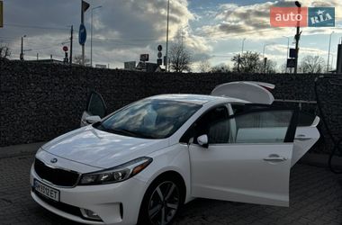 Седан Kia Forte 2016 в Житомире