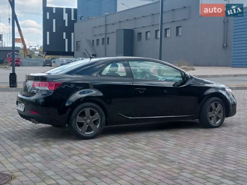 Купе Kia Forte 2011 в Харькове