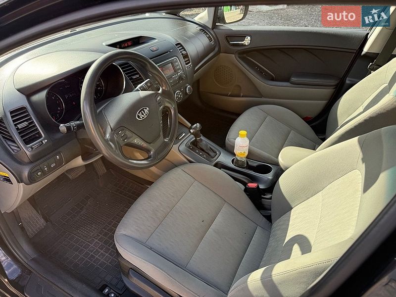 Седан Kia Forte 2015 в Киеве