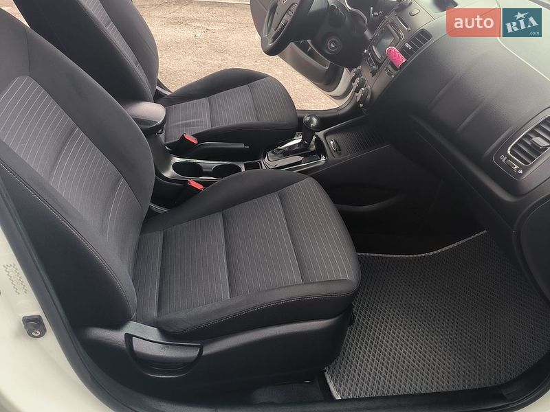 Седан Kia Forte 2016 в Днепре
