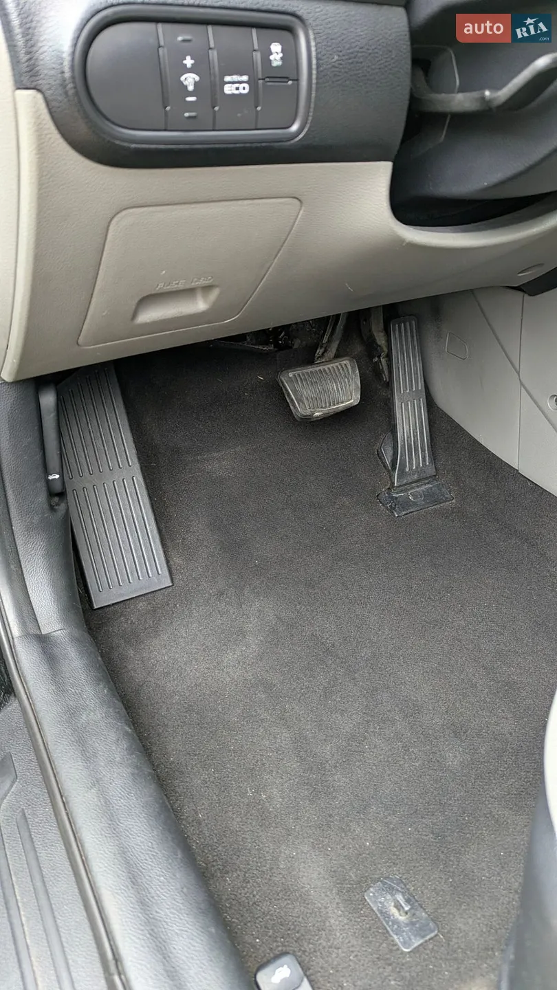 2014 Kia Forte - мініатюра 18