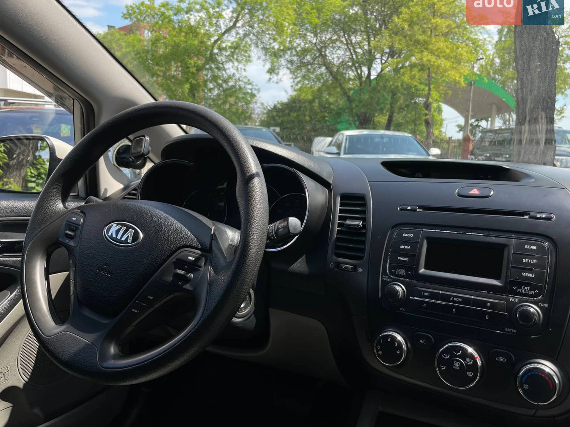 2015 Kia Forte - мініатюра 25