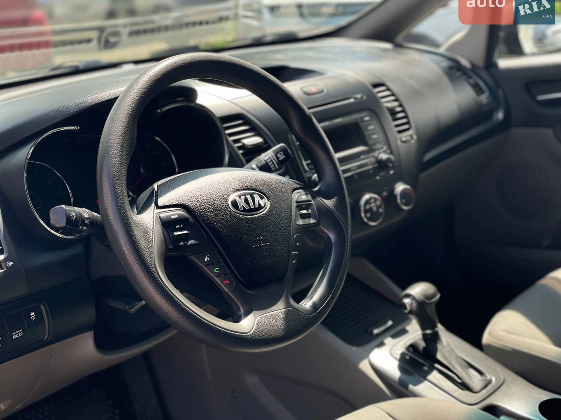 2015 Kia Forte - мініатюра 17
