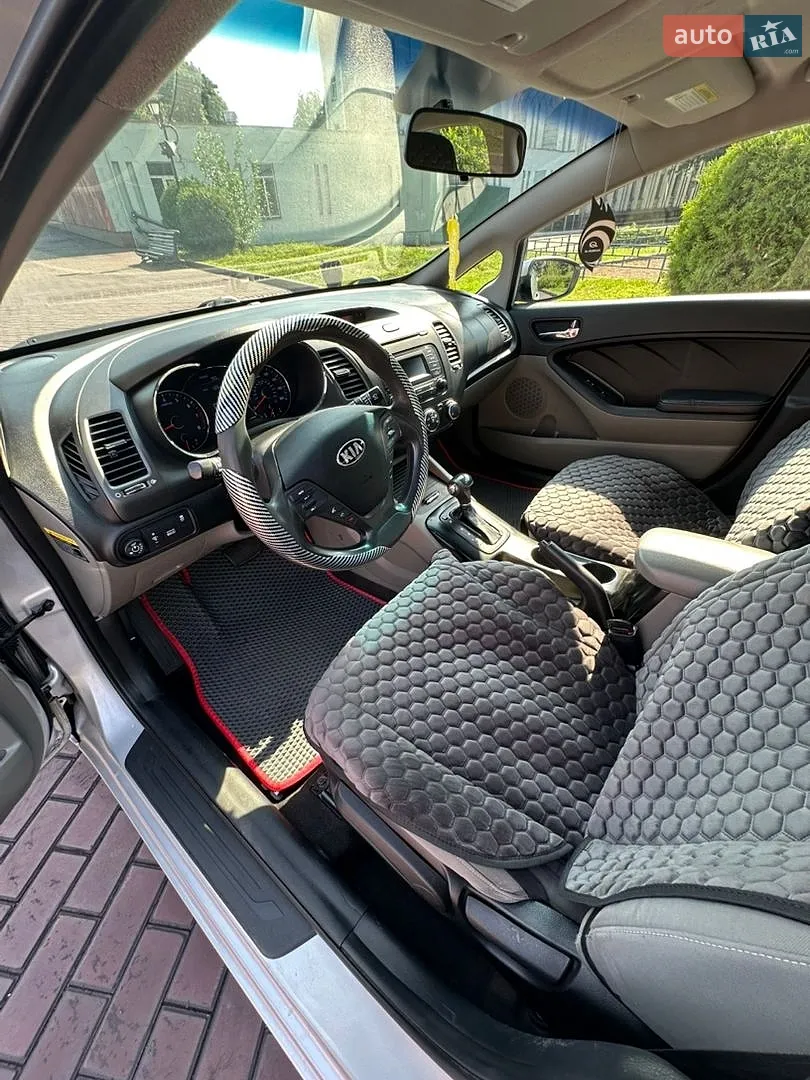 2014 Kia Forte - мініатюра 13