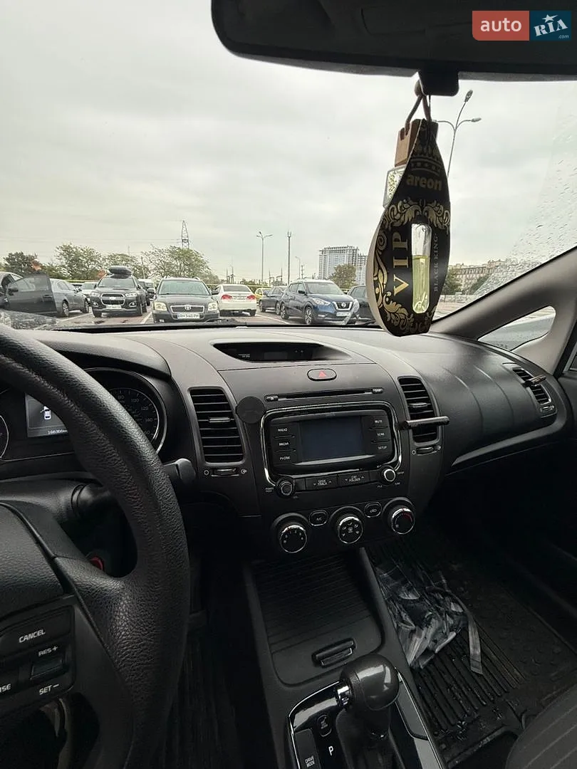 2016 Kia Forte - мініатюра 15