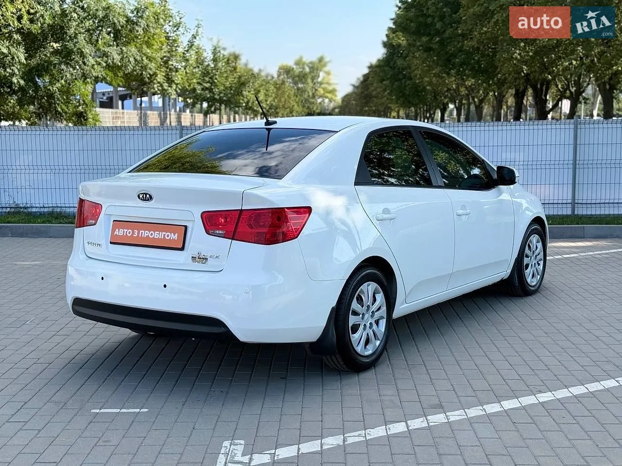 2011 Kia Forte - мініатюра 6