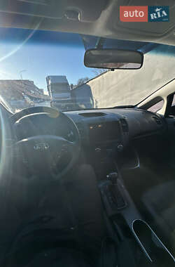 Седан Kia K3 2015 в Киеве