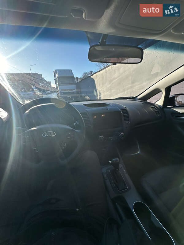 Седан Kia K3 2015 в Киеве