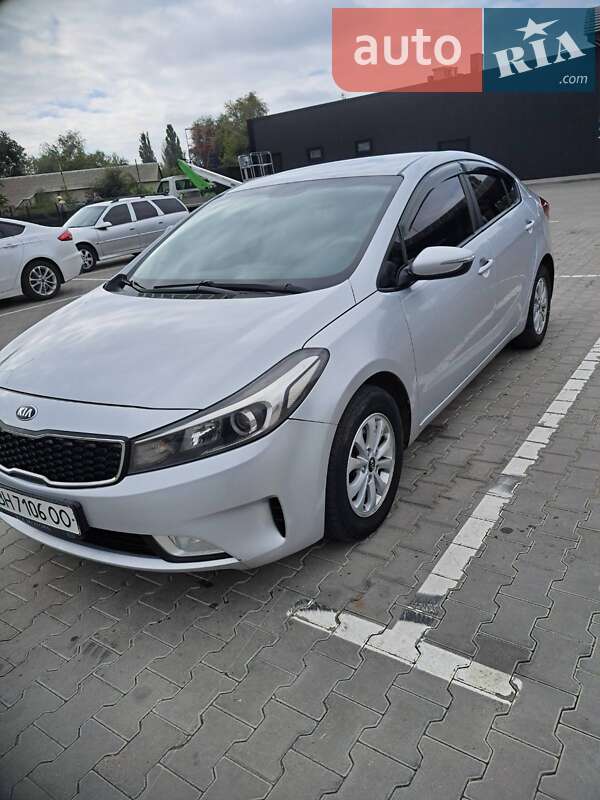 Седан Kia K3 2016 в Одесі