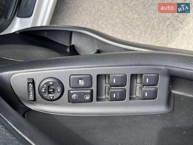 Седан Kia K3 2015 в Киеве
