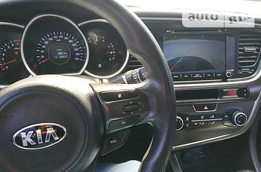 Седан Kia K5 2015 в 