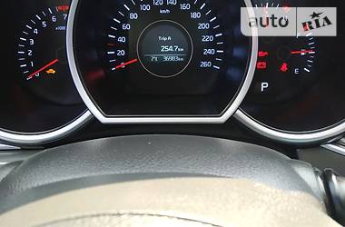 Седан Kia K5 2015 в 