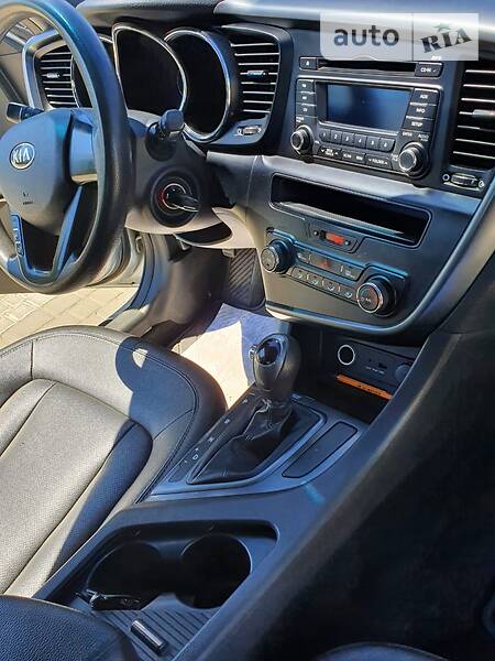 Седан Kia K5 2013 в Одесі