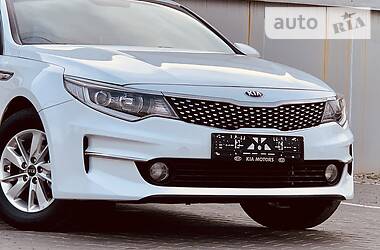 Седан Kia K5 2015 в Одесі