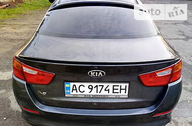 Седан Kia K5 2014 в Луцке