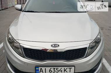 Седан Kia K5 2011 в Боярке