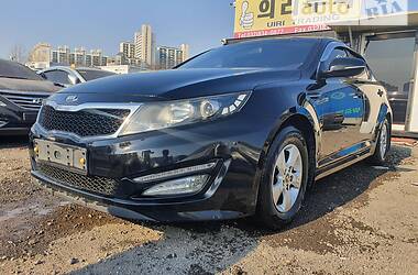 Седан Kia K5 2012 в Черноморске