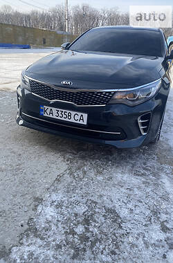 Седан Kia K5 2016 в Броварах