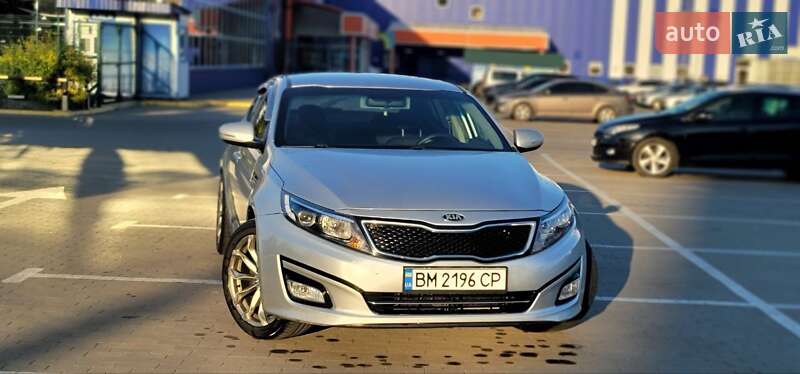 Седан Kia K5 2013 в Сумах