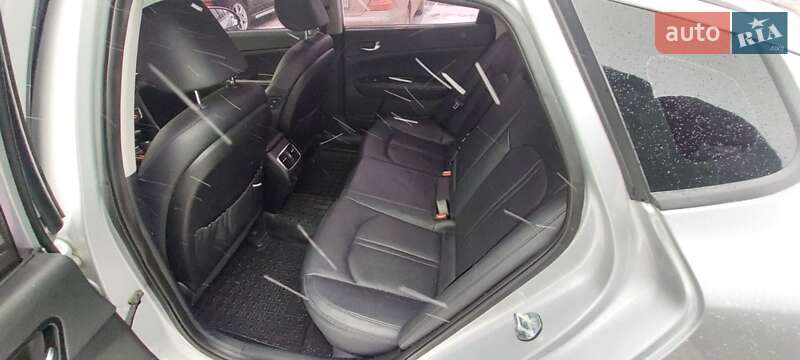 Седан Kia K5 2015 в Барышевке фото 25 Седан Kia K5 2015 в Барышевке