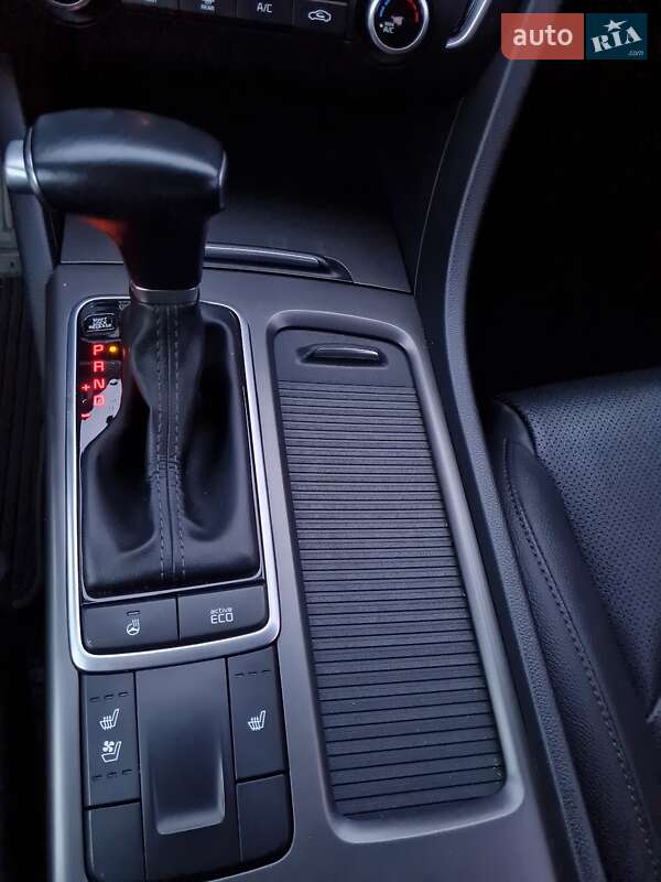 Седан Kia K5 2018 в Харькове