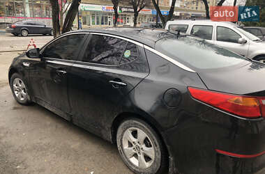 Седан Kia K5 2014 в 