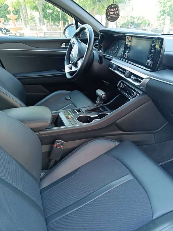 Седан Kia K5 2020 в Киеве