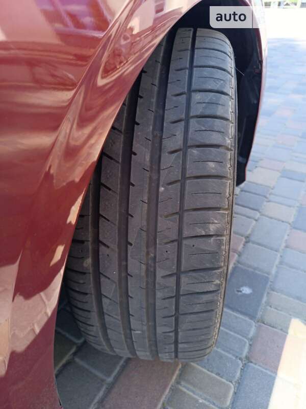 Седан Kia K5 2020 в Киеве