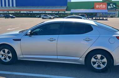 Седан Kia K5 2013 в Одессе