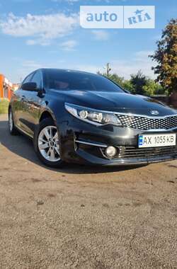 Седан Kia K5 2017 в Харькове