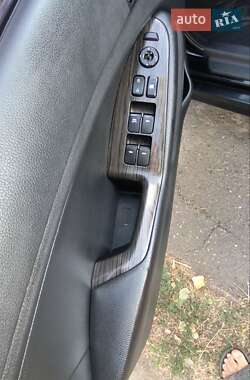 Седан Kia K5 2013 в Баштанке