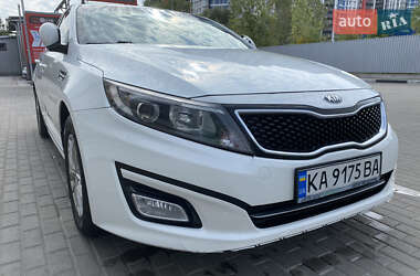 Седан Kia K5 2014 в Києві