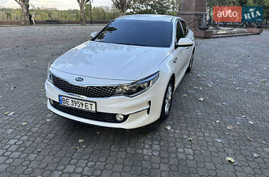 Седан Kia K5 2017 в Миколаєві