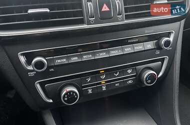 Седан Kia K5 2016 в 