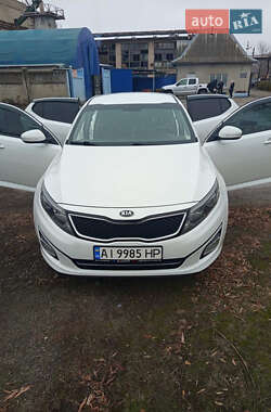 Седан Kia K5 2014 в Виннице