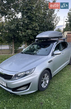 Седан Kia K5 2013 в 