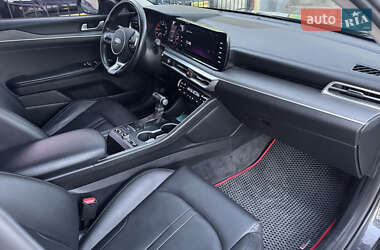 Седан Kia K5 2019 в 